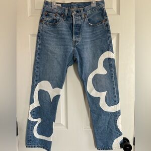 Levi’s 501 Original Jeans W26 L26 Blue Denim Abstract Graphic Print Straight